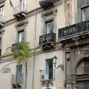 sofia-catania.taorminaitalyhotels.com/